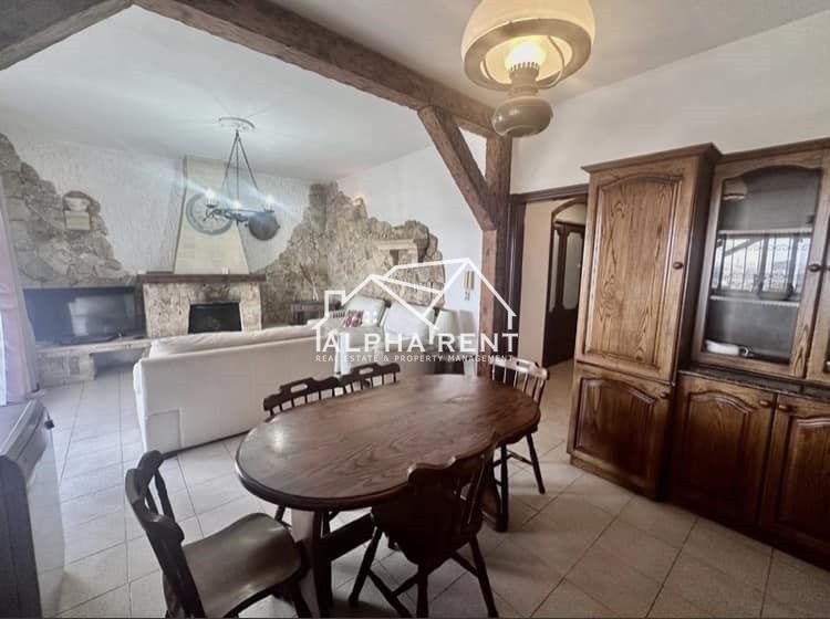 Residential Rent Villas in Central